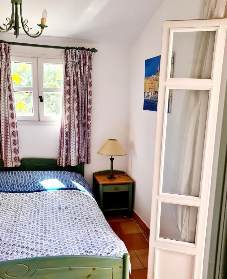 Hameau Des Amandiers - Vue Mer, Golf Et Vignes Apartment Saint-Cyr-sur-Mer Ngoại thất bức ảnh