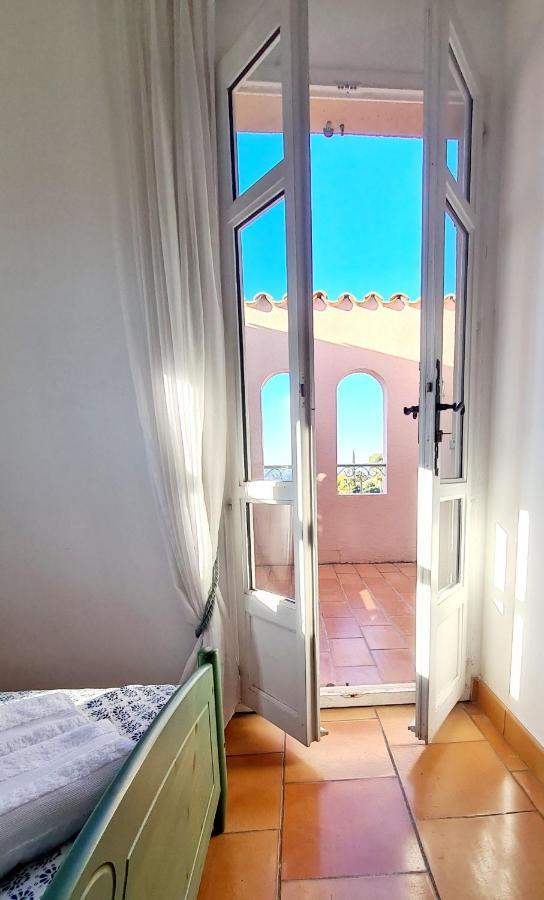 Hameau Des Amandiers - Vue Mer, Golf Et Vignes Apartment Saint-Cyr-sur-Mer Ngoại thất bức ảnh